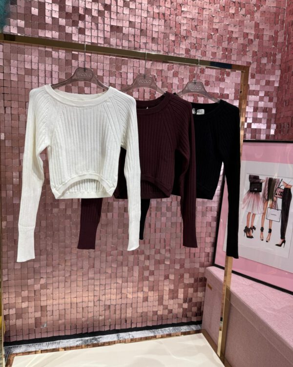Maglia VICOLO crop a costine larghe